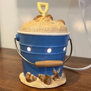 Scentsy Blue Beach-Themed Candle Warmer